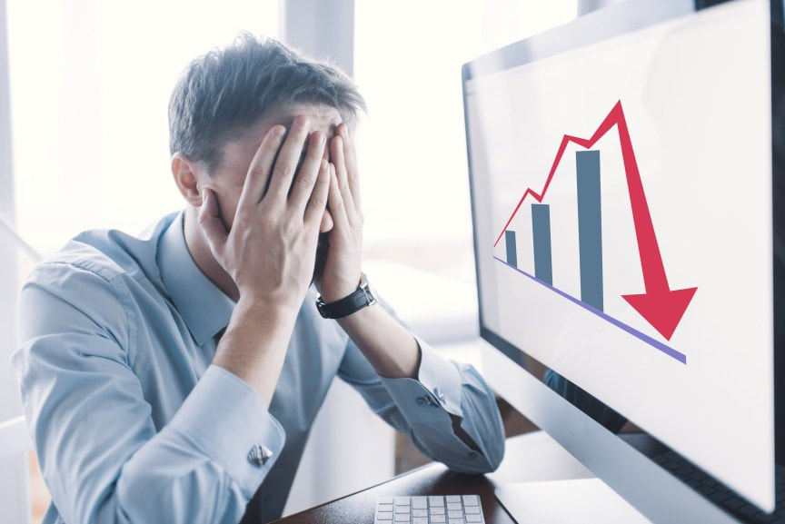 Sales manager frustrated by poor sales performance